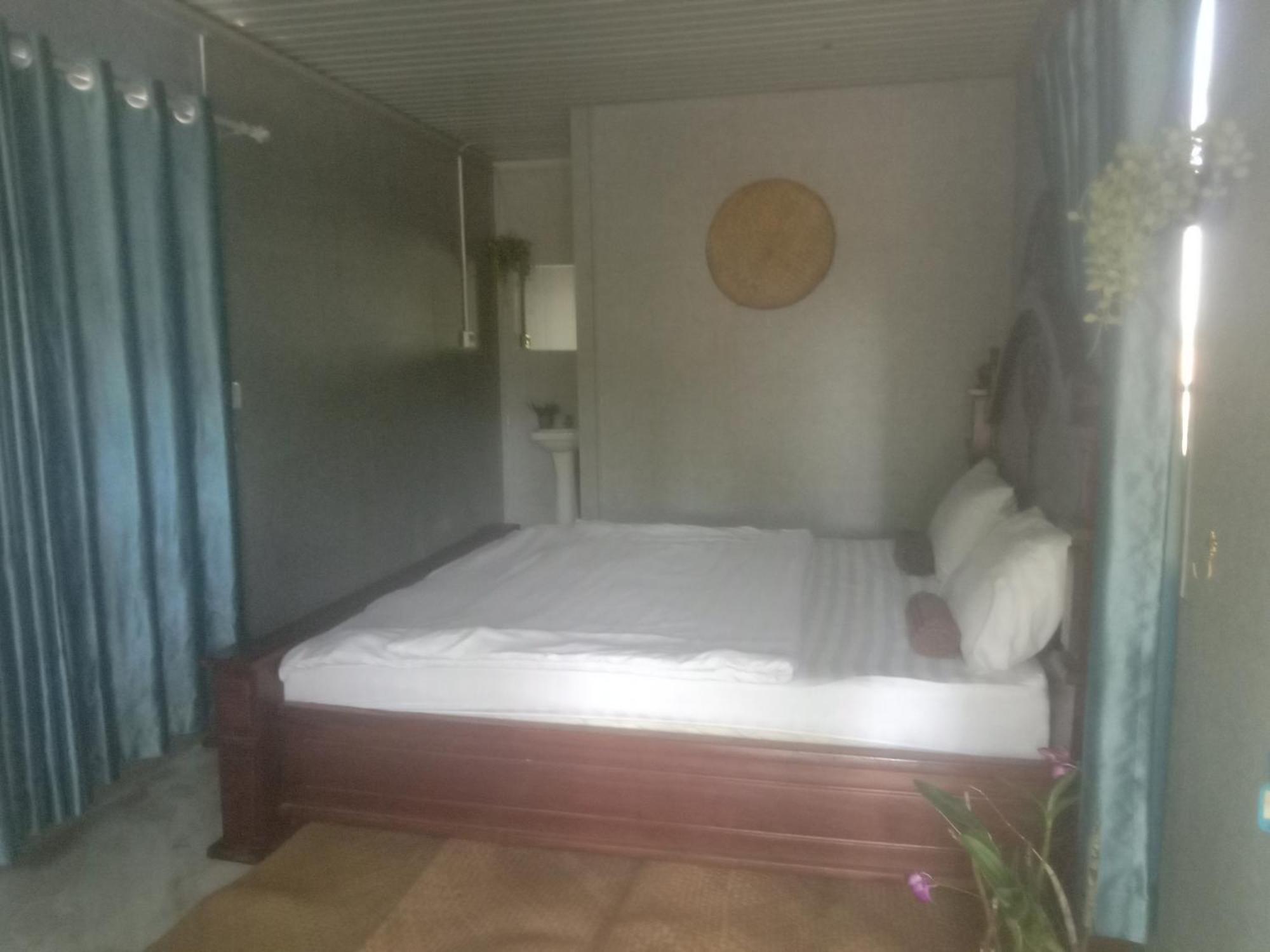 La Plage De Kampot By Lee & Hap Guest House Exterior photo