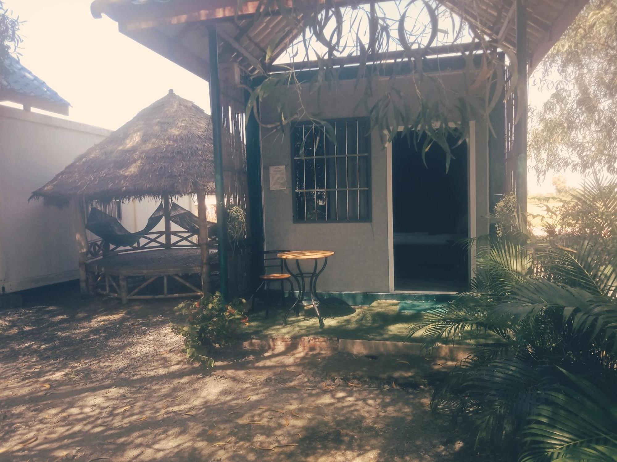 La Plage De Kampot By Lee & Hap Guest House Exterior photo