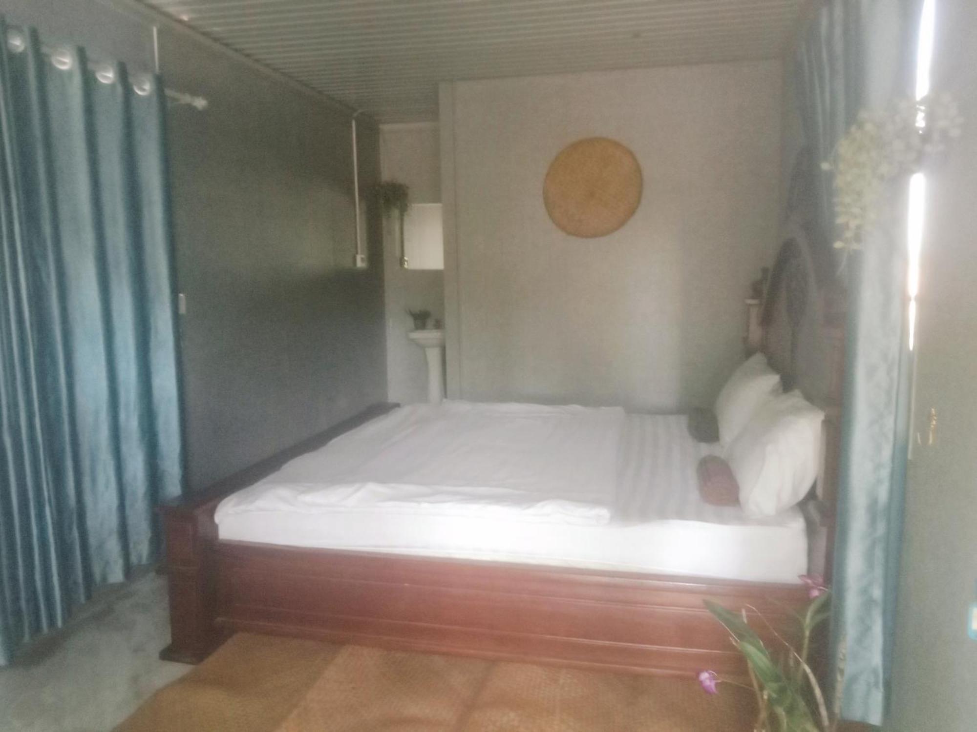 La Plage De Kampot By Lee & Hap Guest House Exterior photo