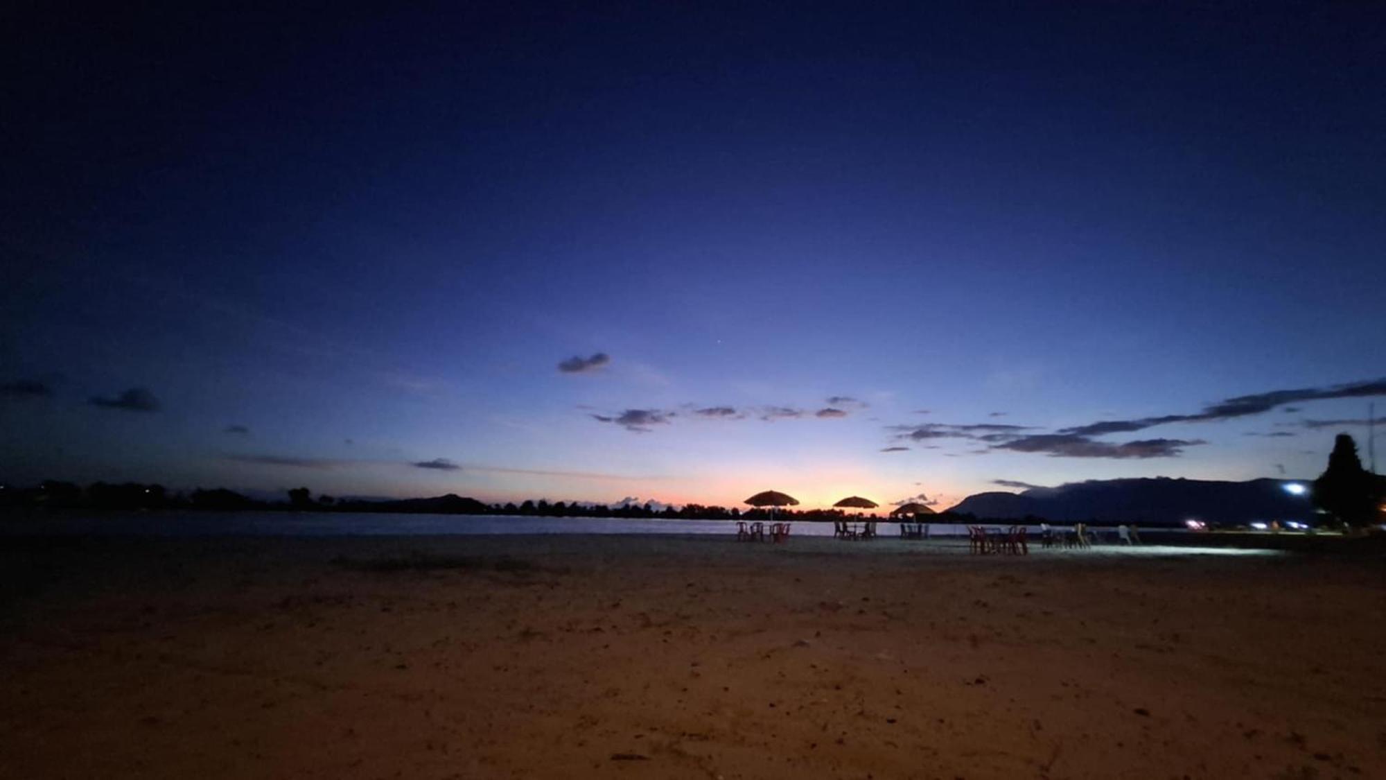La Plage De Kampot By Lee & Hap Guest House Exterior photo