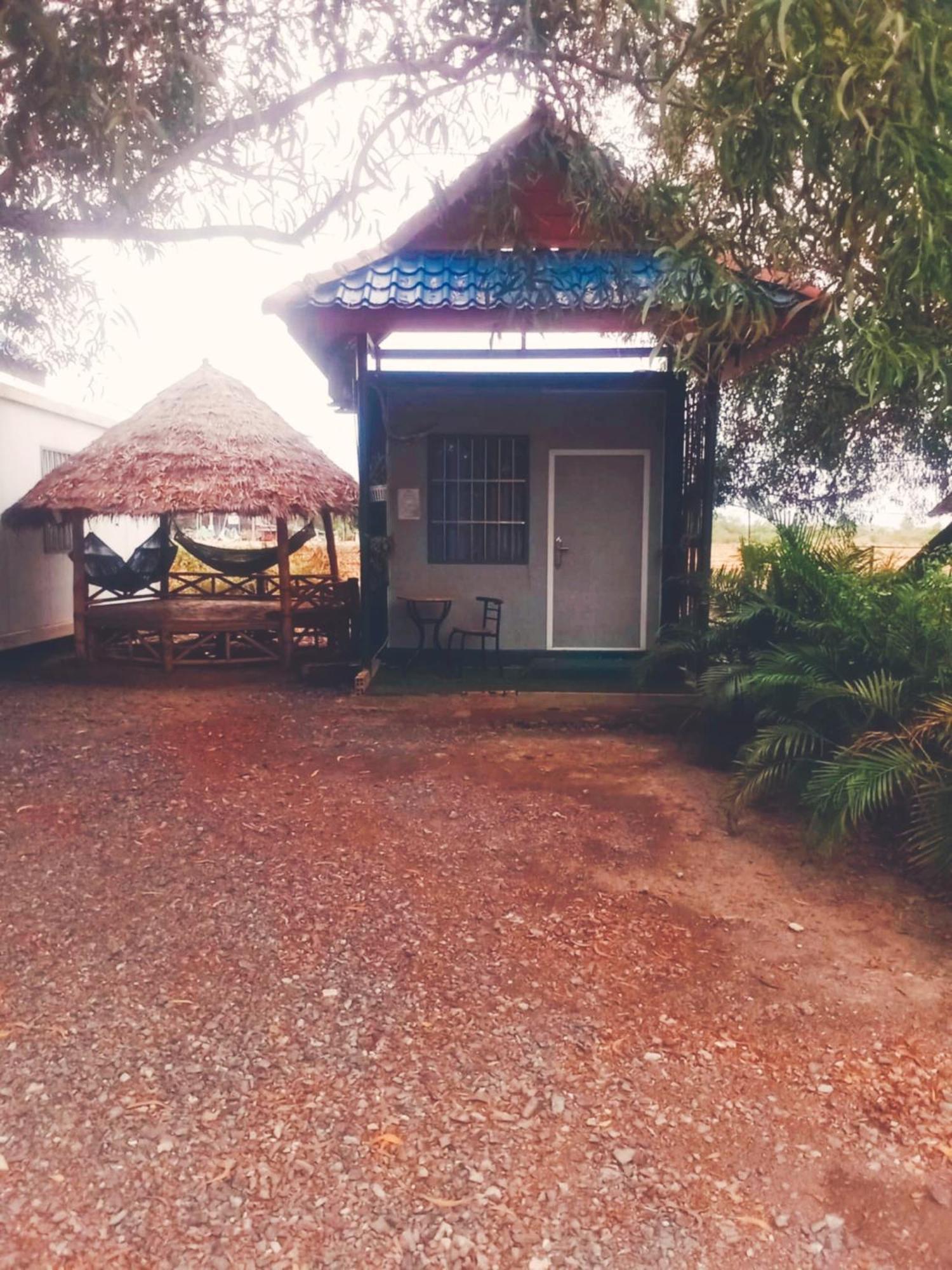 La Plage De Kampot By Lee & Hap Guest House Exterior photo